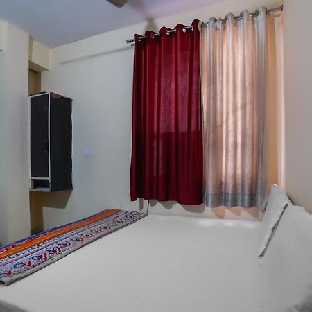 Spot On Komfort Guest House Rudrapur Kültér fotó