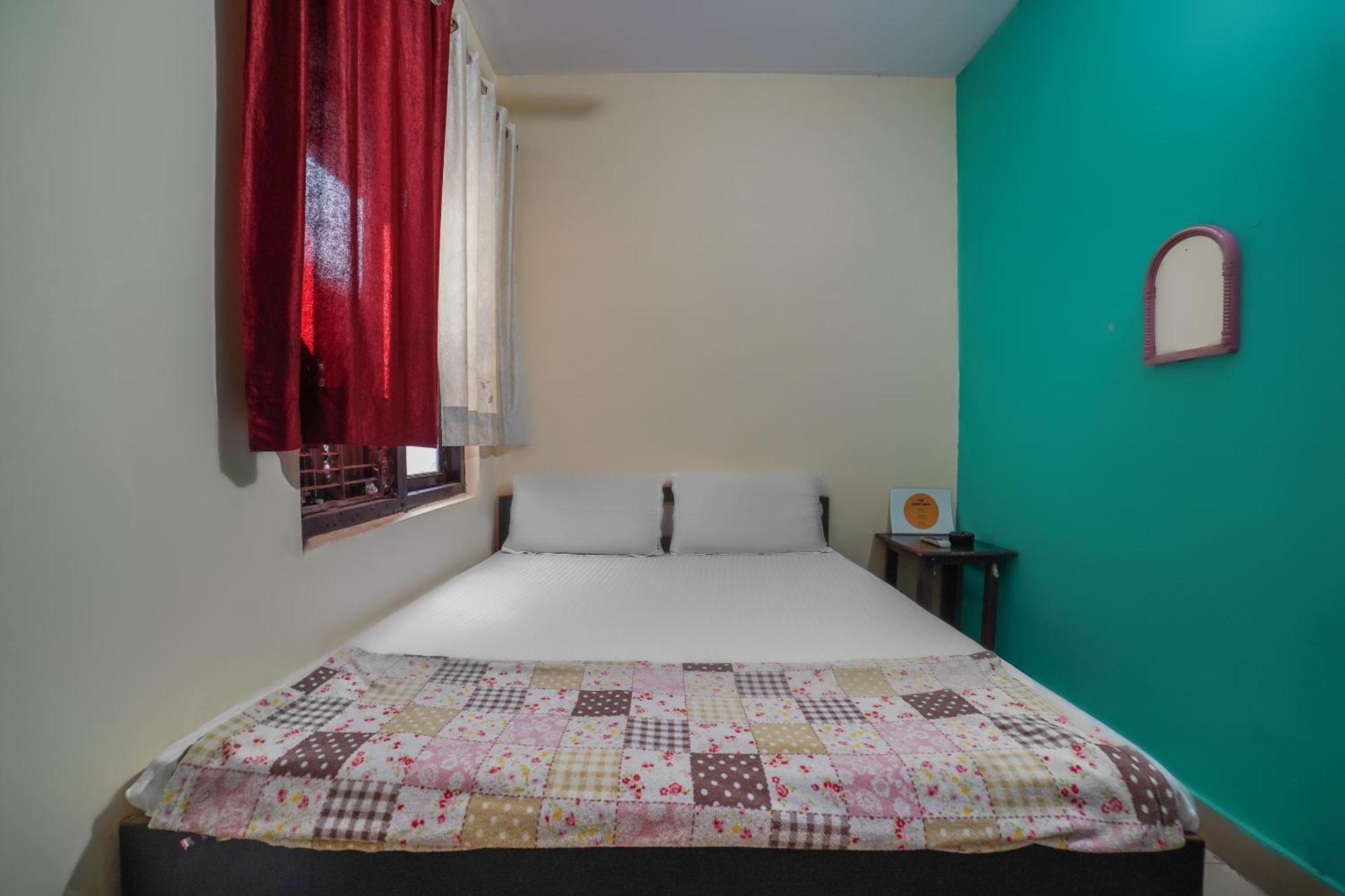 Spot On Komfort Guest House Rudrapur Kültér fotó