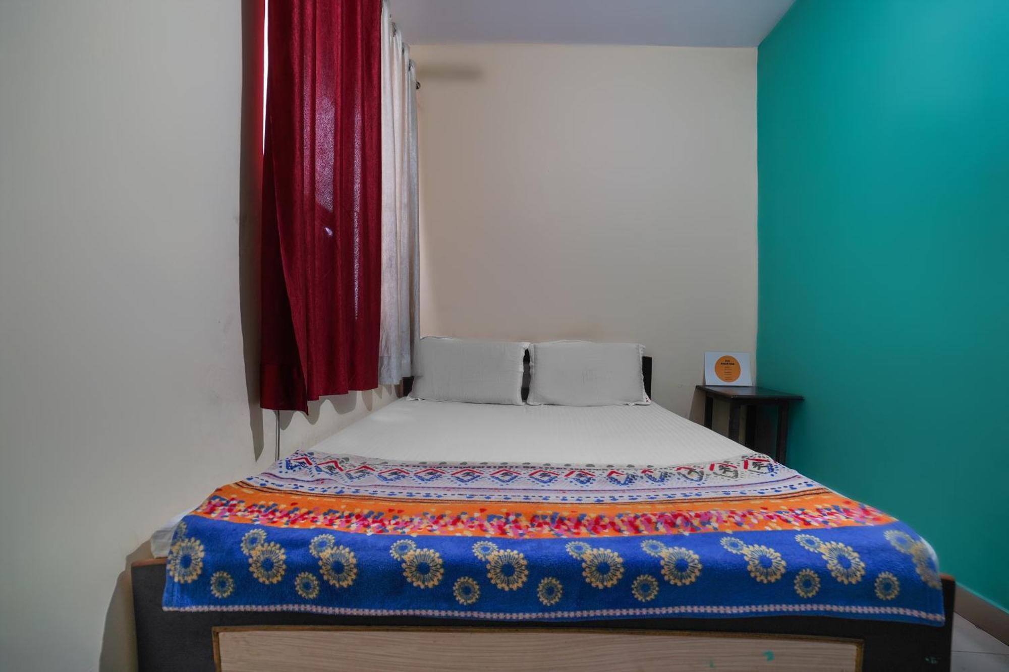 Spot On Komfort Guest House Rudrapur Kültér fotó