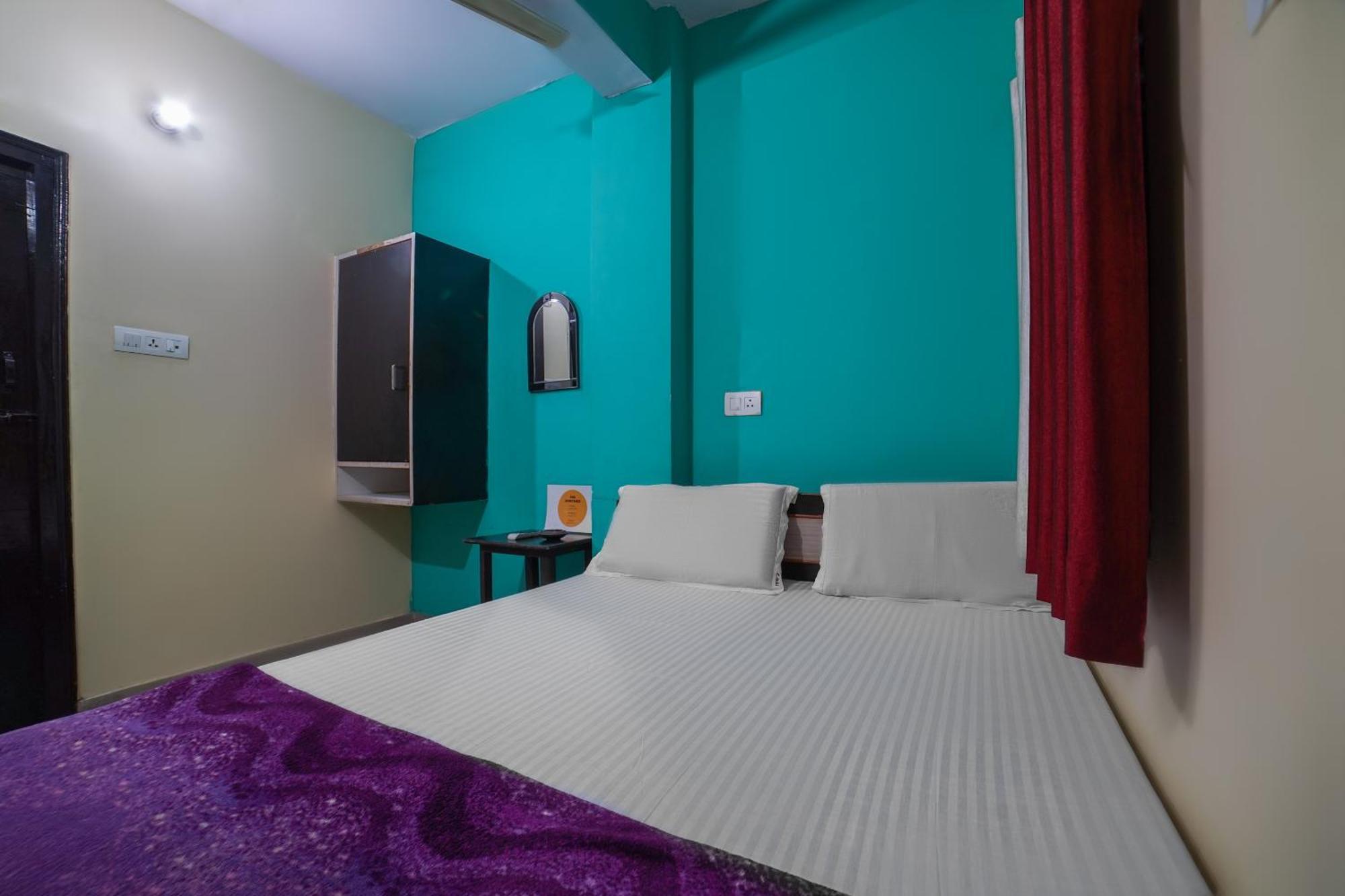 Spot On Komfort Guest House Rudrapur Kültér fotó